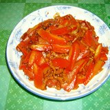 人参と豚肉の甜麺ジャン炒め